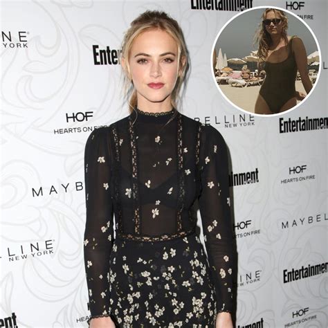 emily wickersham ass|‘NCIS’ Alum Emily Wickersham Has Amazing Beach Vibes! See。